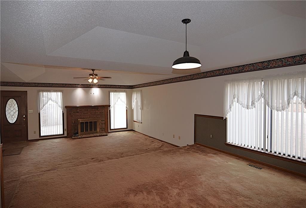 9734 Reeder Street — photo 4