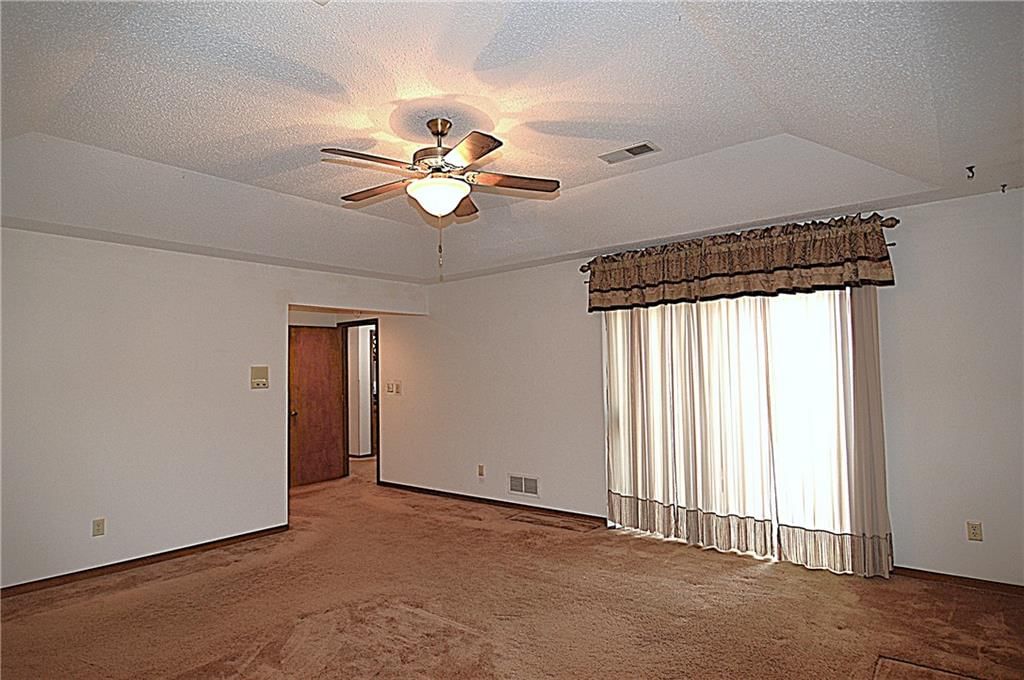9734 Reeder Street — photo 14
