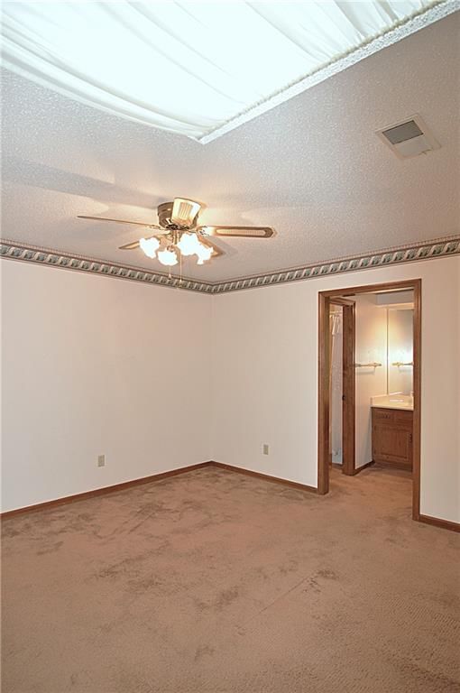 9734 Reeder Street — photo 23