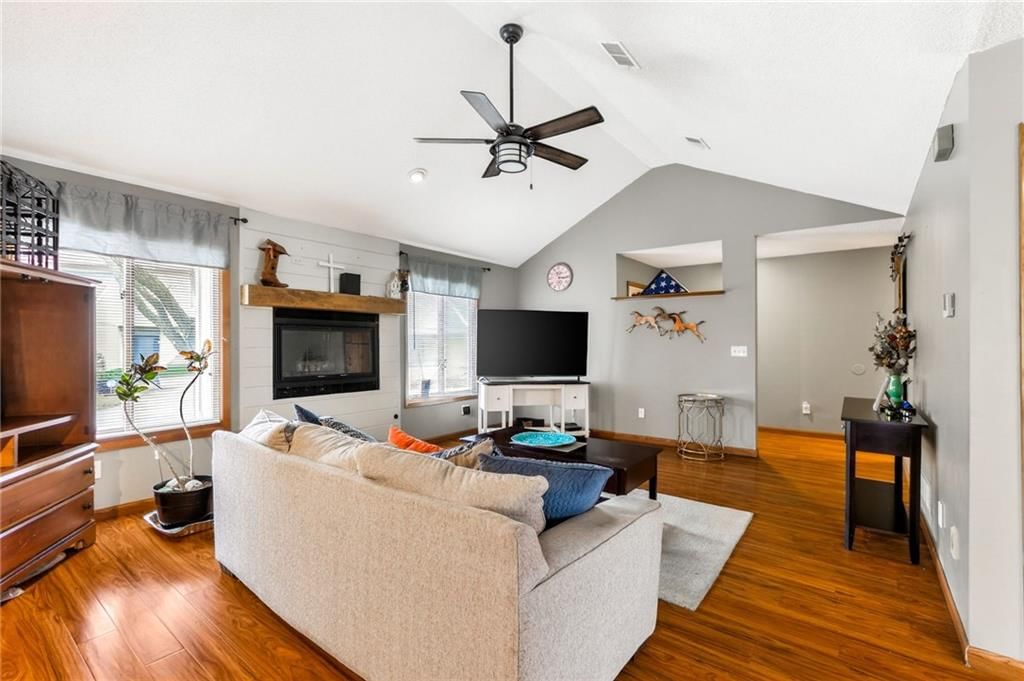 12326 Charlotte Street — photo 5