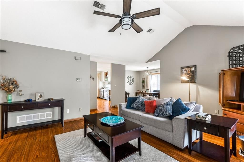 12326 Charlotte Street — photo 6