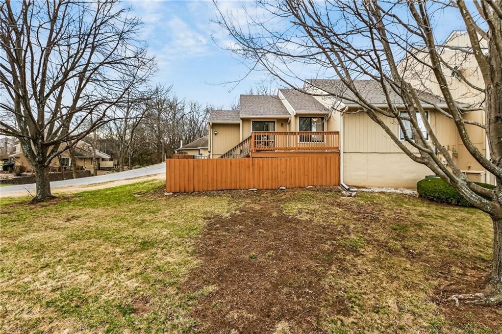 12326 Charlotte Street — photo 26