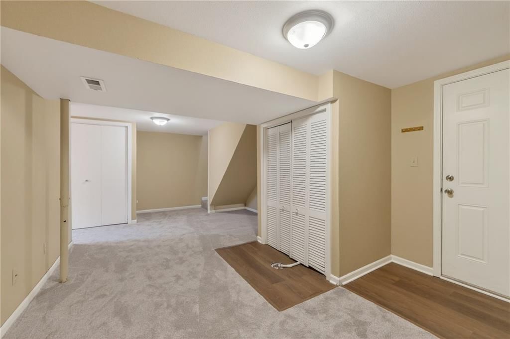 507 Poplar Street — photo 17
