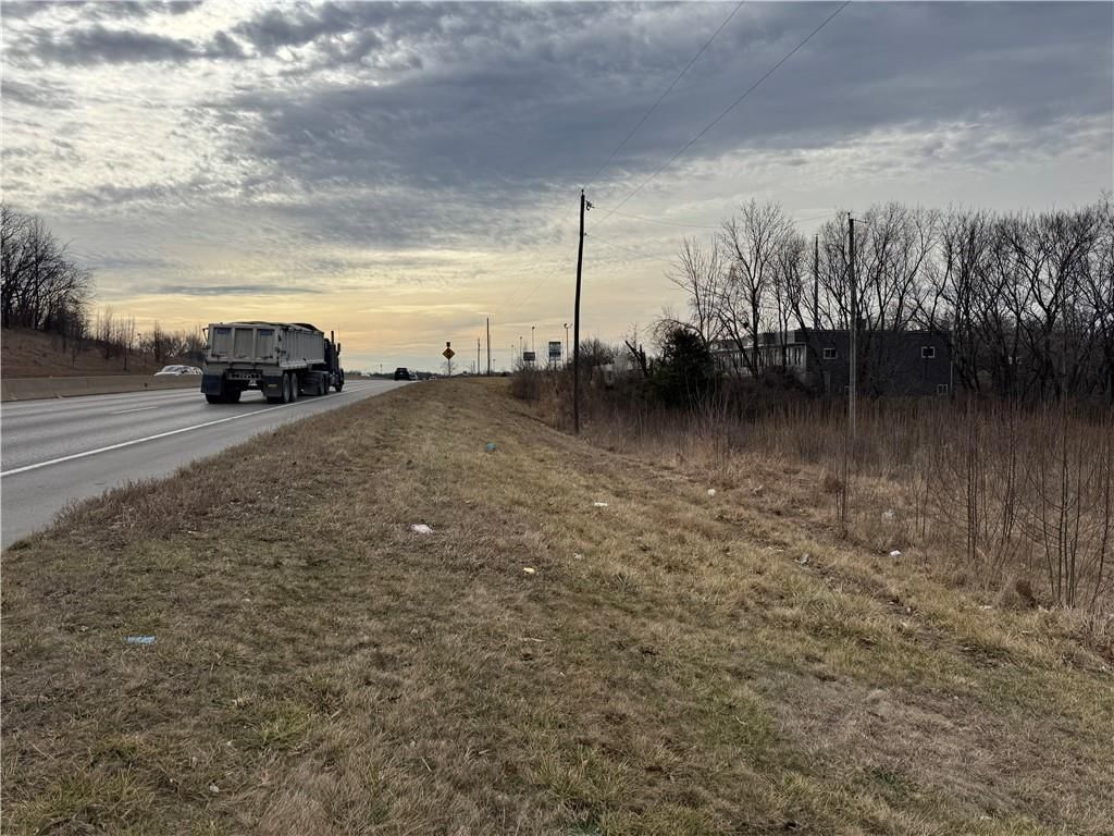 2900 S M 291 Highway — photo 4