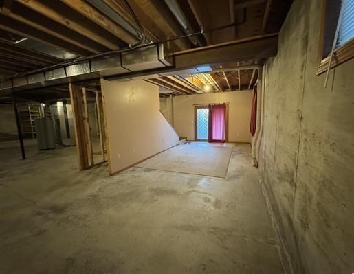 915 WALNUT Street — photo 41