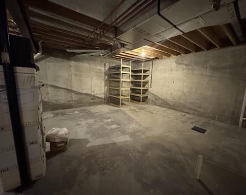 915 WALNUT Street — photo 44
