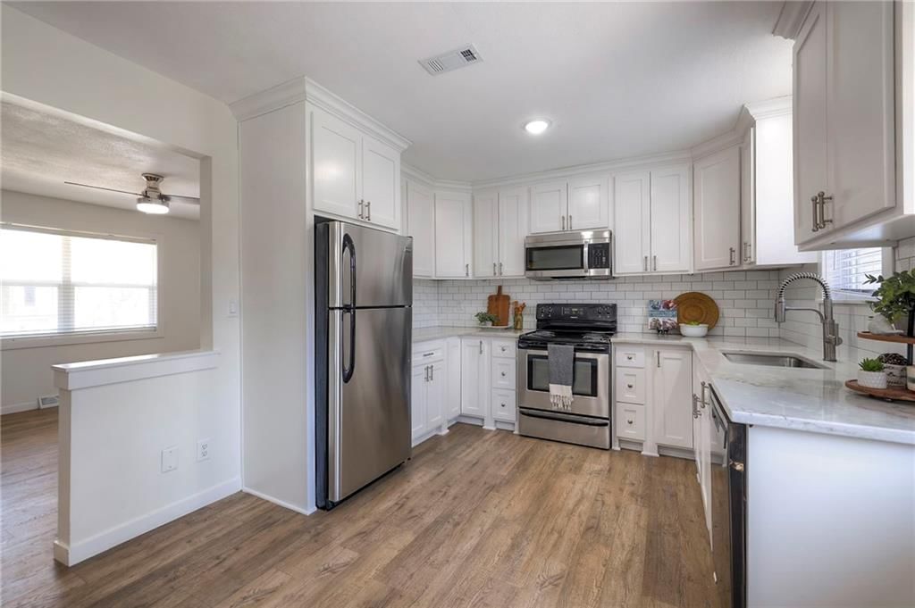 16506 GREENWALD Court — photo 7