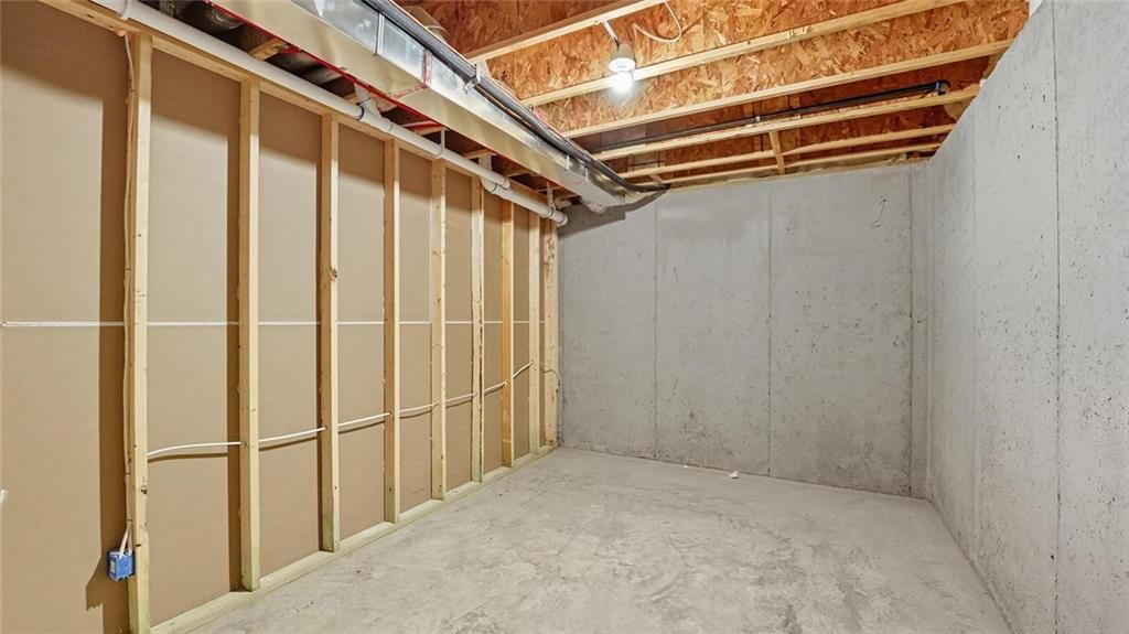 17815 Houston Street — photo 44