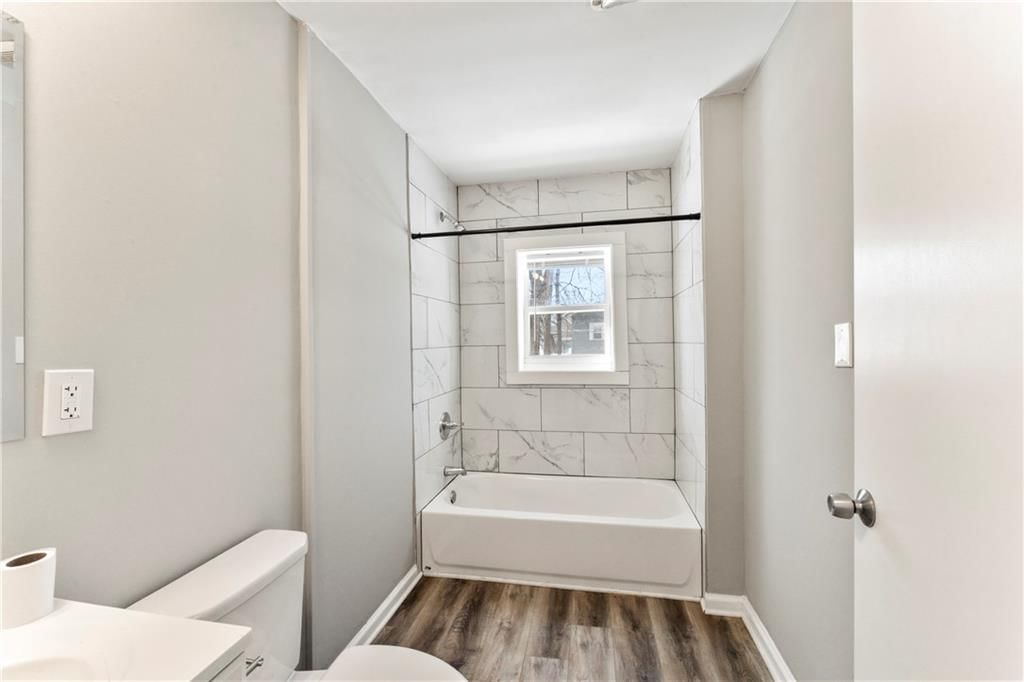 1119 E 84th Street — photo 11