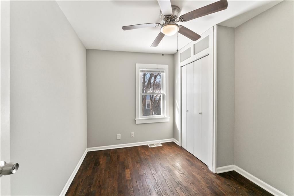 1119 E 84th Street — photo 13