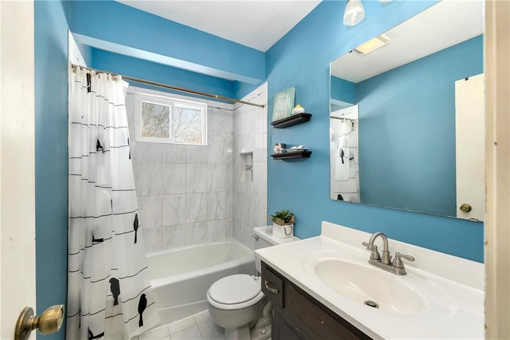2020 E Cherokee Place — photo 16