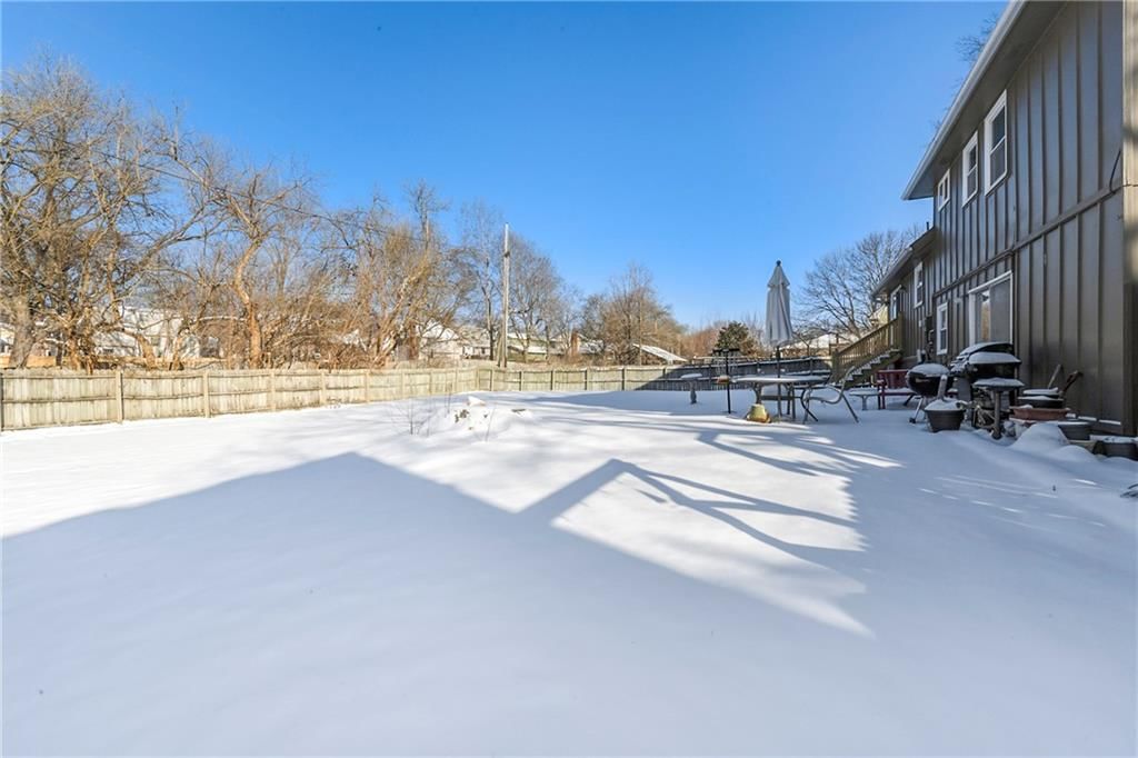 2020 E Cherokee Place — photo 30