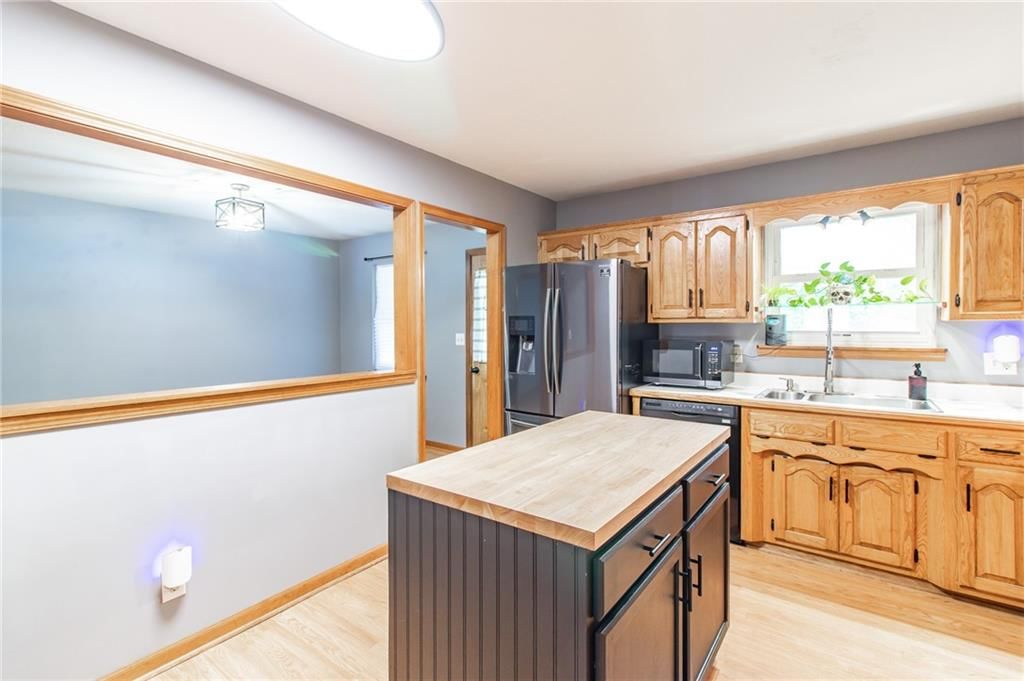 1208 Cambridge Drive — photo 6