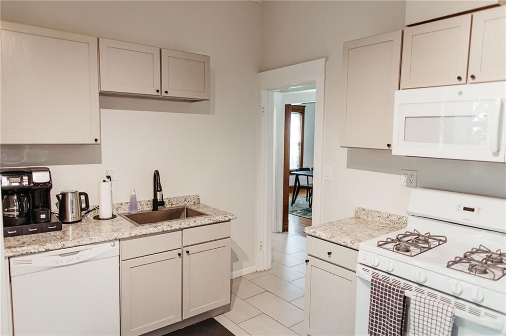 3621 CENTRAL Street — photo 32