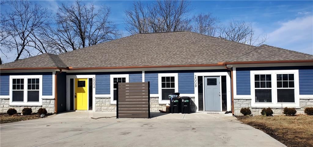200 SE 8th Street, Oak Grove, MO