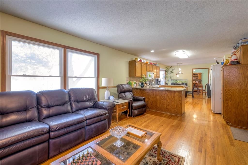 15808 Glenwood Avenue — photo 29