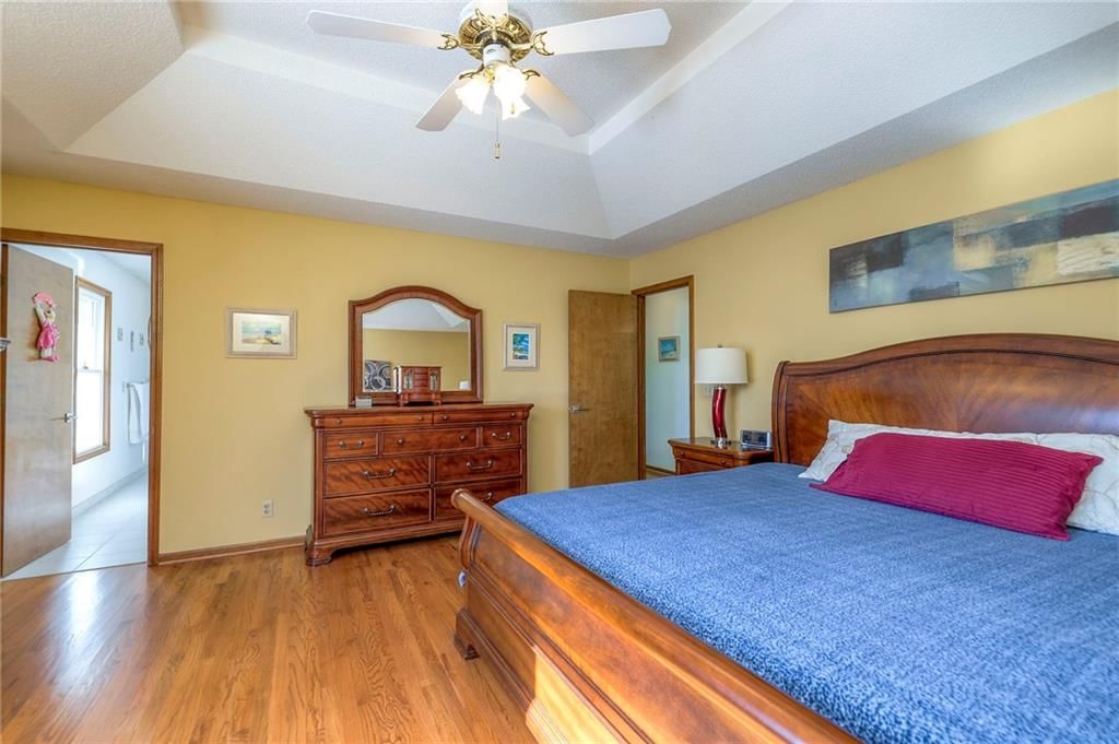 15808 Glenwood Avenue — photo 34