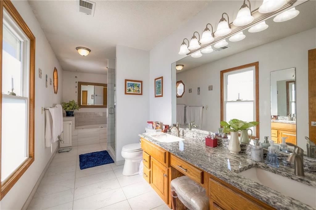 15808 Glenwood Avenue — photo 35