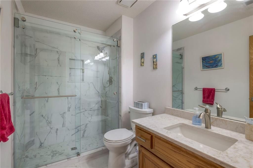 15808 Glenwood Avenue — photo 41