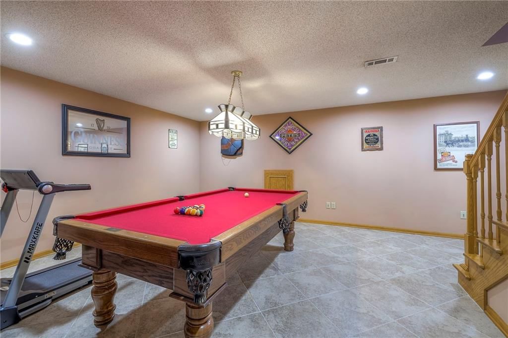 15808 Glenwood Avenue — photo 46