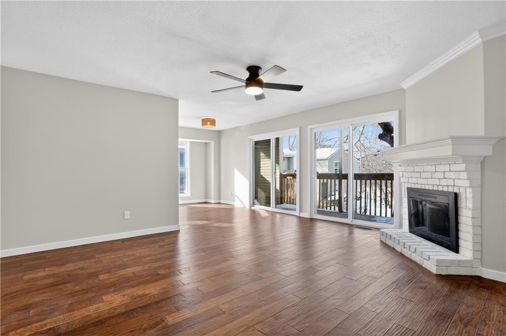 8360 NW Barrybrooke Drive — photo 2
