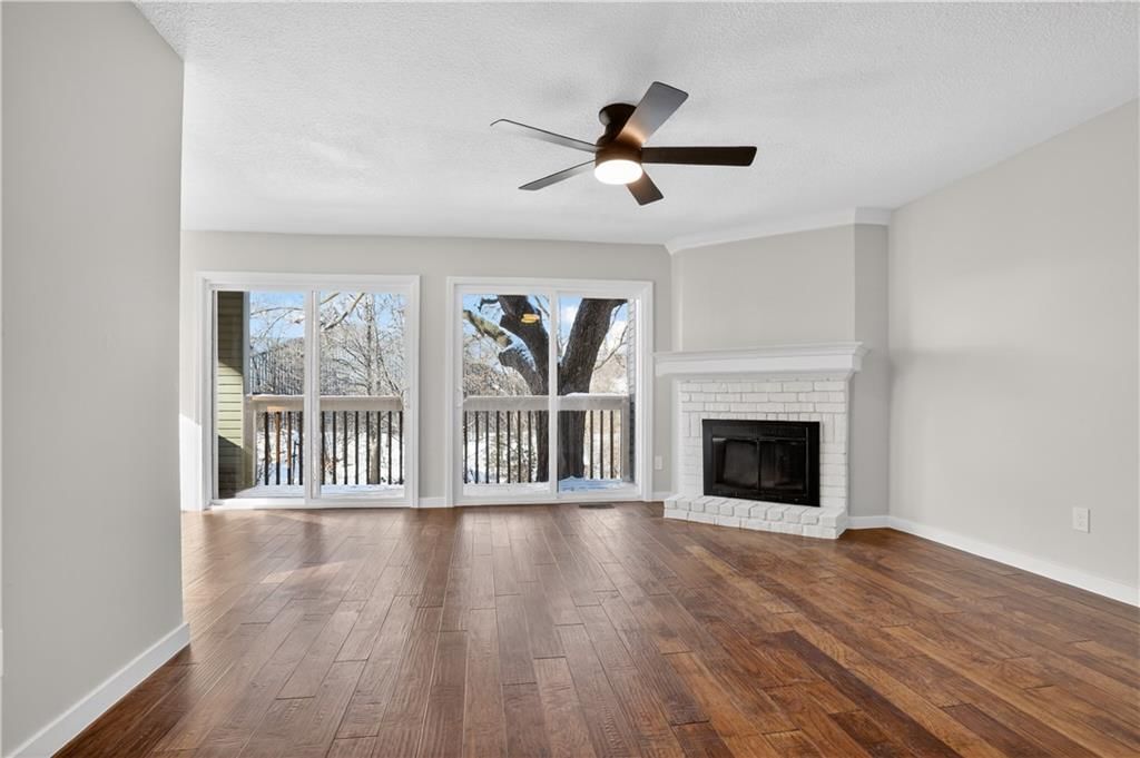 8360 NW Barrybrooke Drive — photo 3