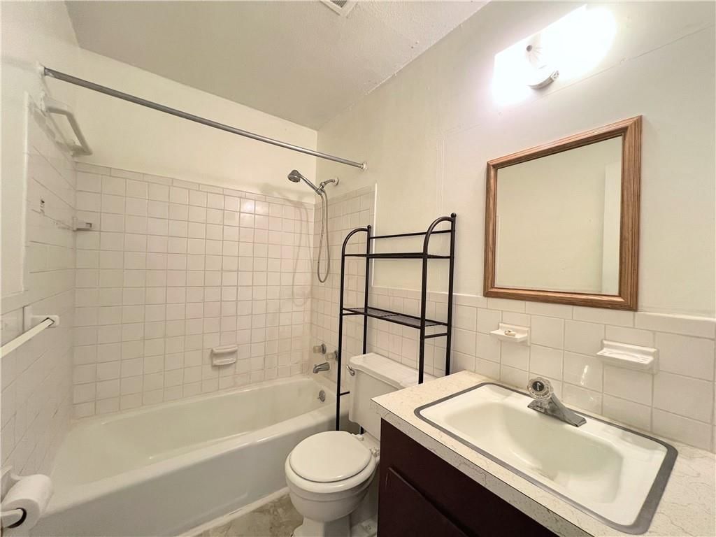 612 NE Florence Avenue — photo 19