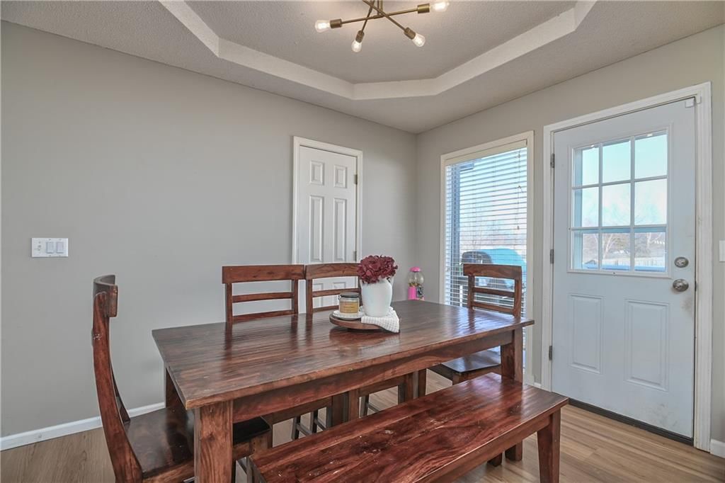 8006 S Church Road — photo 10