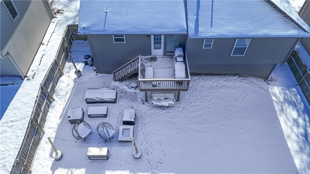 8006 S Church Road — photo 30