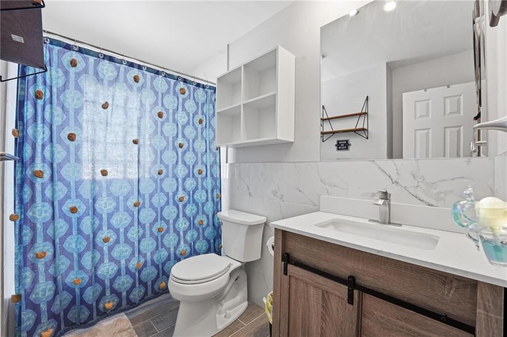 6009 EARNSHAW Street — photo 20