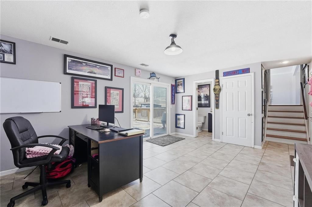6009 EARNSHAW Street — photo 22
