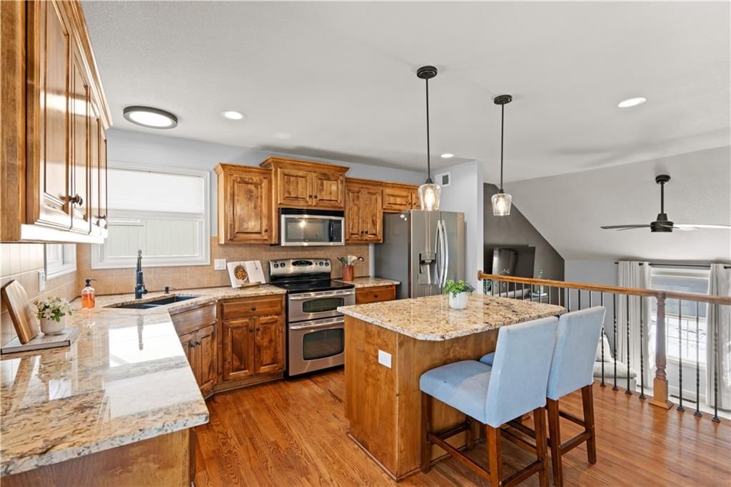 1716 NW Nicholas Drive — photo 10