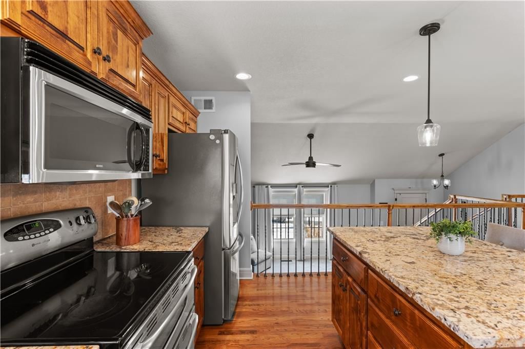 1716 NW Nicholas Drive — photo 15