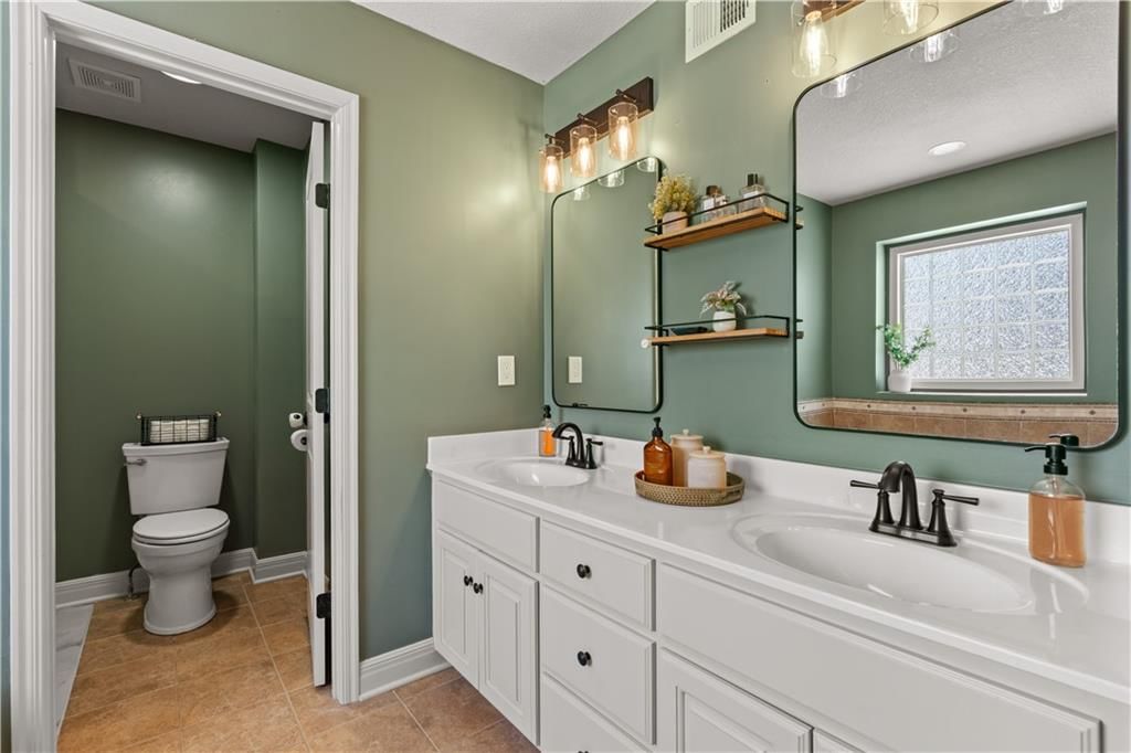 1716 NW Nicholas Drive — photo 18