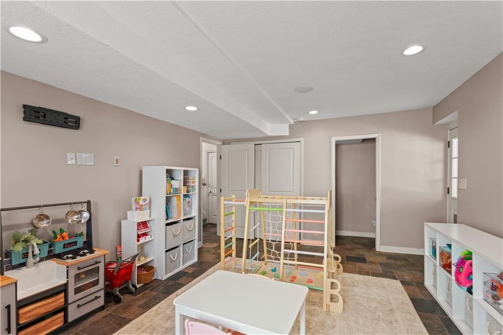 1716 NW Nicholas Drive — photo 28