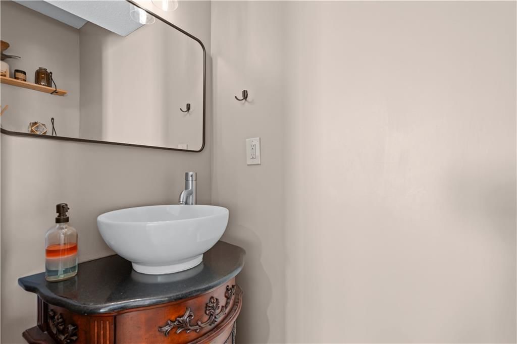 1716 NW Nicholas Drive — photo 29