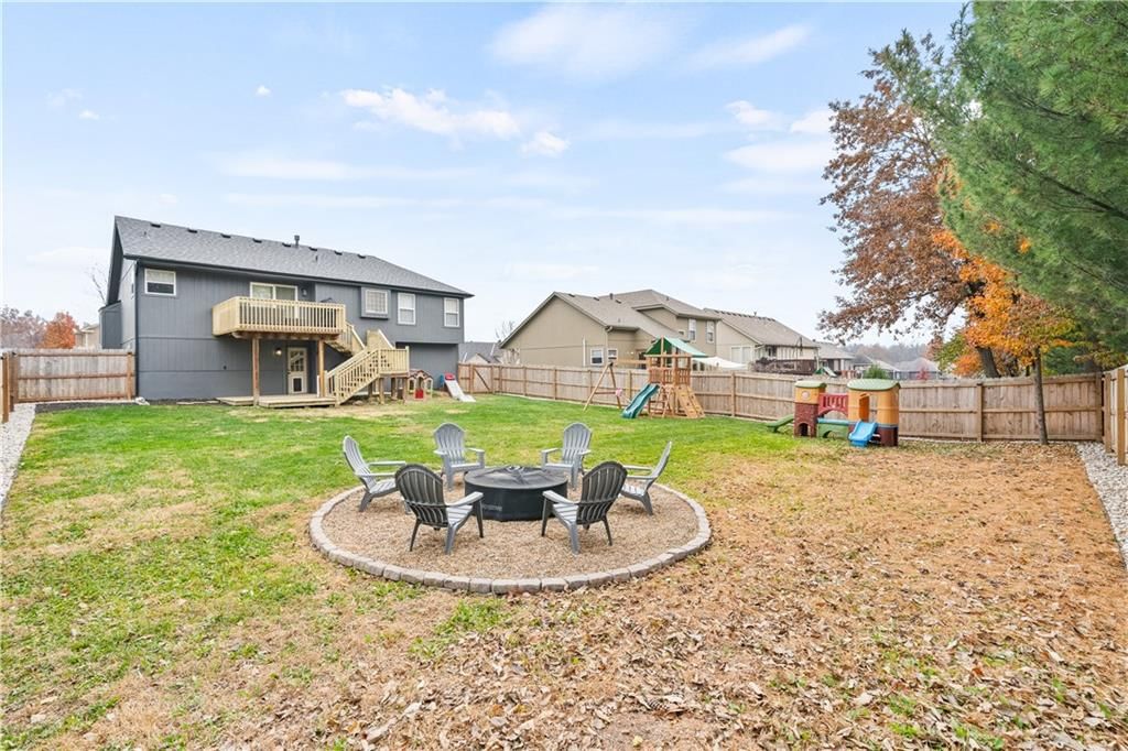 1716 NW Nicholas Drive — photo 33