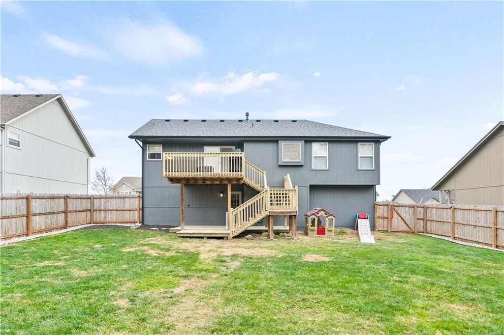 1716 NW Nicholas Drive — photo 34