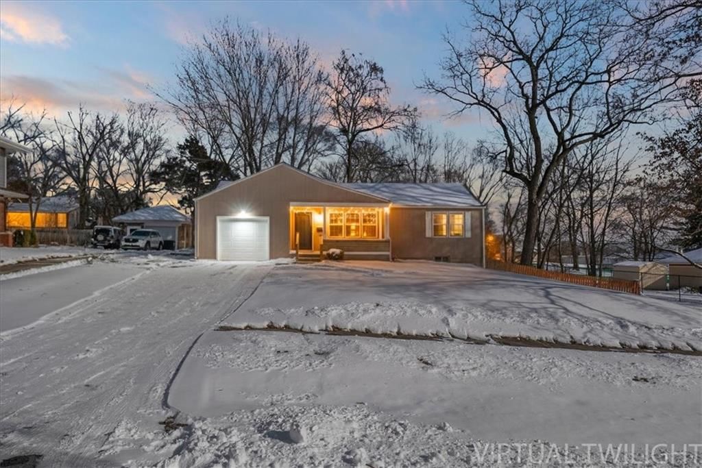 414 N Randolph Street — photo 2