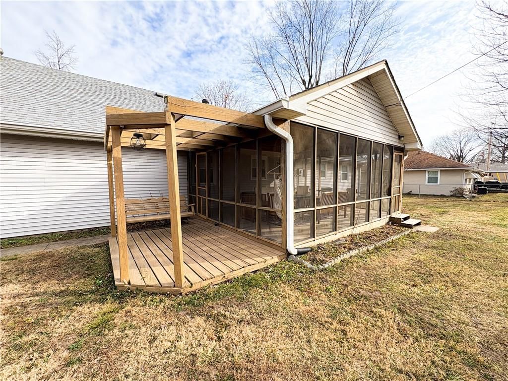 207 Gunsmoke Drive — photo 29
