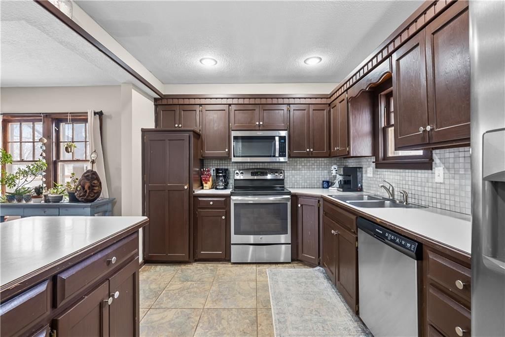 509 SW 15TH Street — photo 13