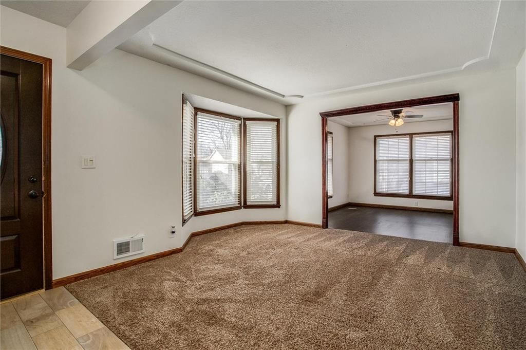 5219 S Osage Avenue — photo 7