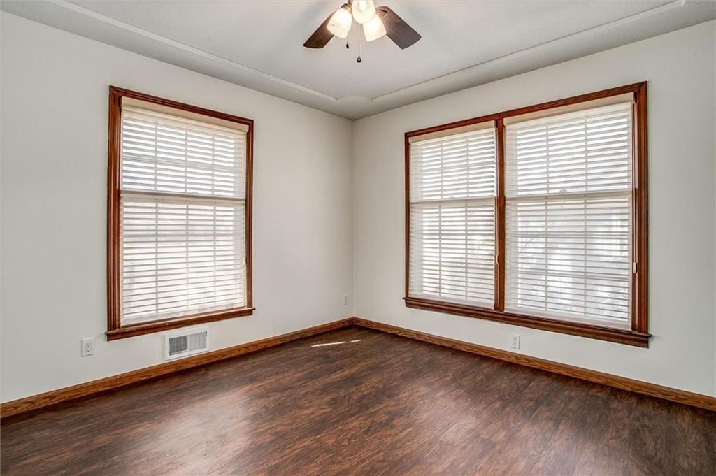 5219 S Osage Avenue — photo 10
