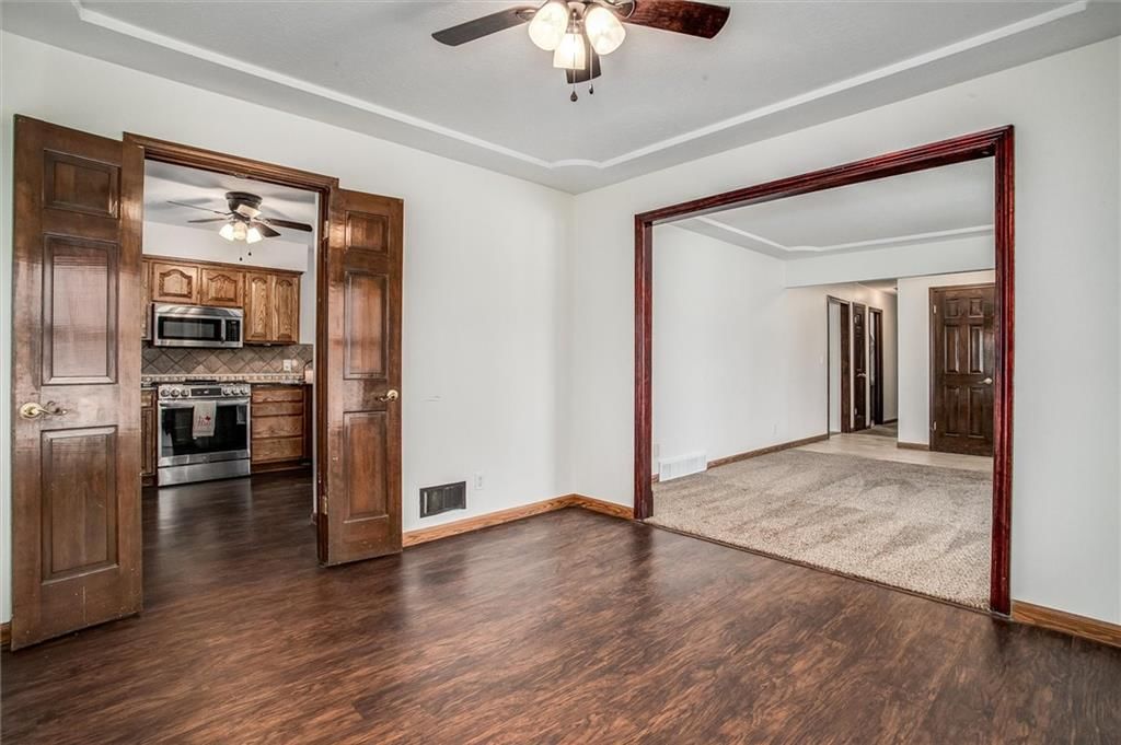 5219 S Osage Avenue — photo 11
