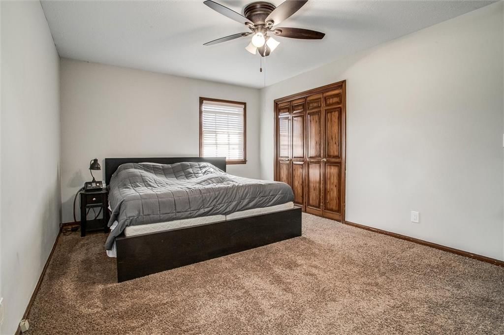 5219 S Osage Avenue — photo 22