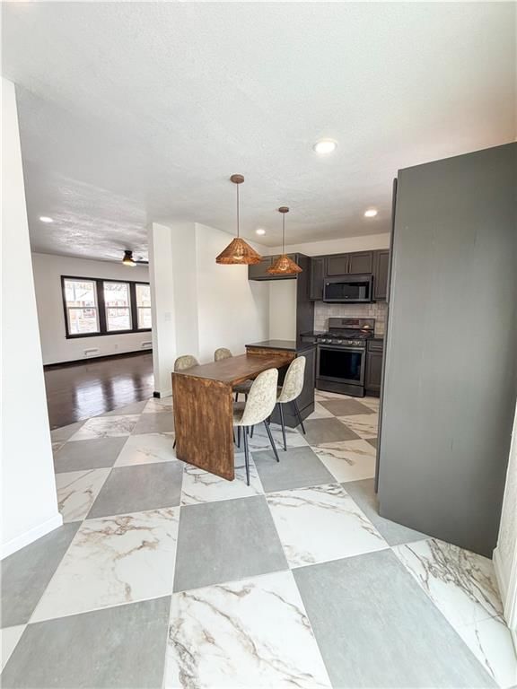 5112 N Cypress Avenue — photo 11