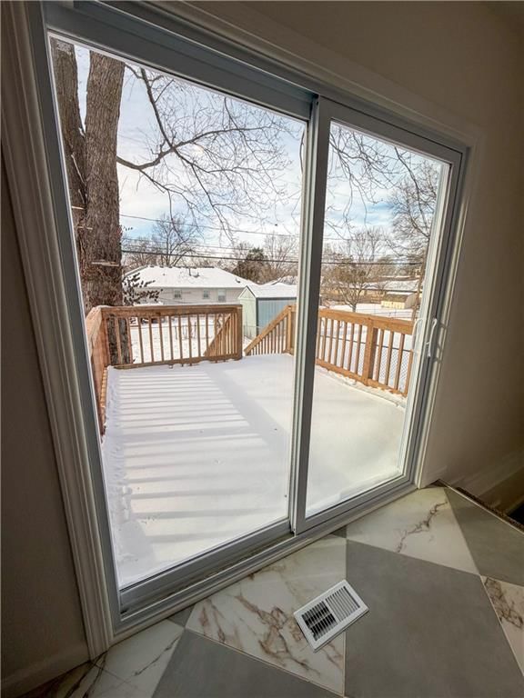 5112 N Cypress Avenue — photo 15