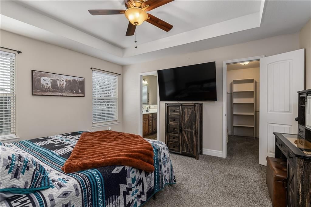22241 W Sycamore Street — photo 11