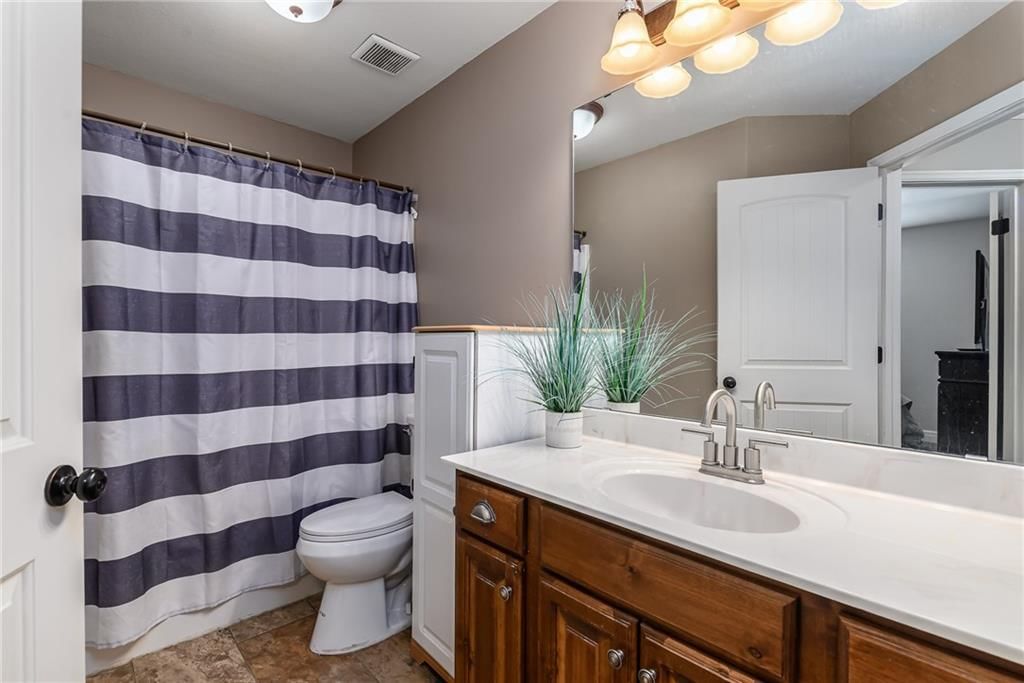 22241 W Sycamore Street — photo 15