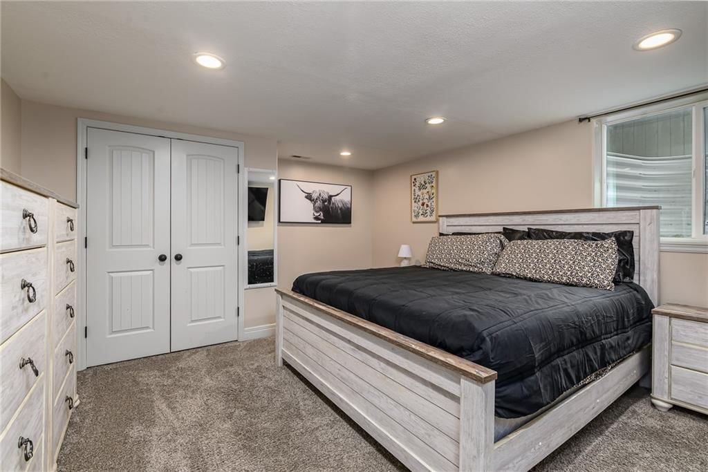 22241 W Sycamore Street — photo 21